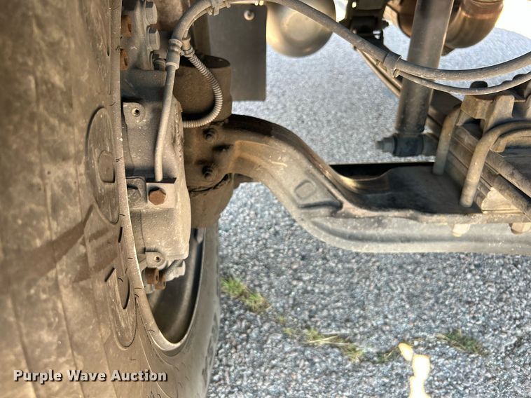 image for item DJ6262 2018  Ford F750 Super Duty  truck cab and chassis