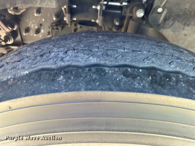 image for item DJ6262 2018  Ford F750 Super Duty  truck cab and chassis