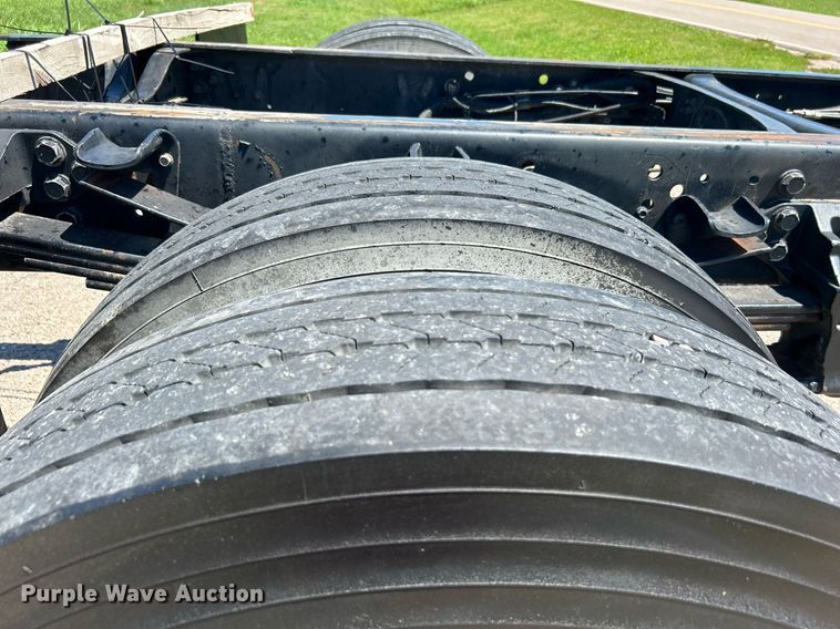 image for item DJ6262 2018  Ford F750 Super Duty  truck cab and chassis