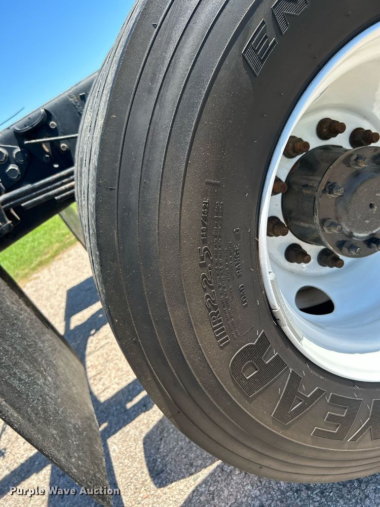 image for item DJ6262 2018  Ford F750 Super Duty  truck cab and chassis