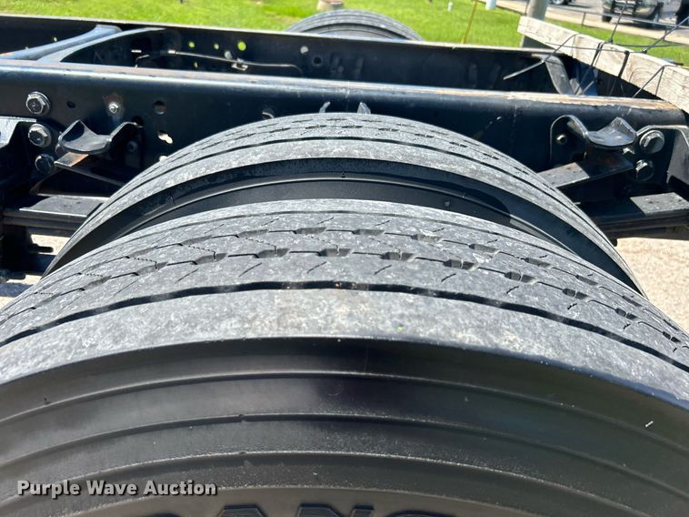 image for item DJ6262 2018  Ford F750 Super Duty  truck cab and chassis