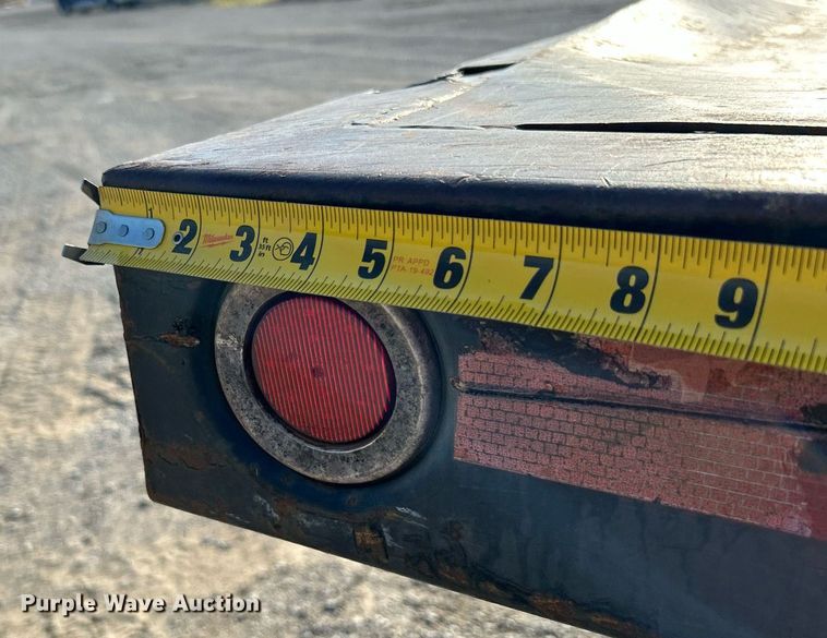 image for item DJ6263 2007 International 4200  dump flatbed truck