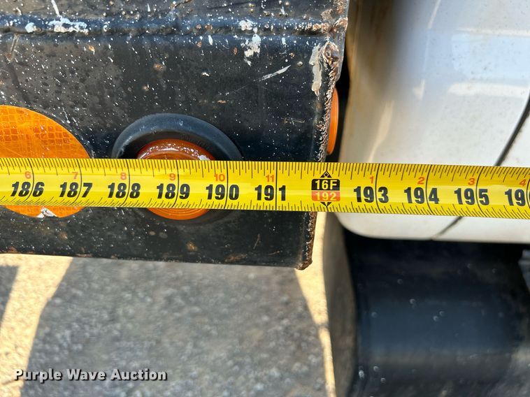 image for item DJ6264 2005 Ford F650 Super Duty  dump flatbed truck