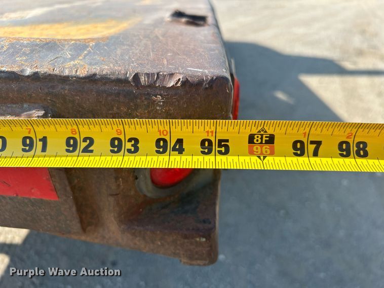 image for item DJ6268 2000 International 4700  dump flatbed truck