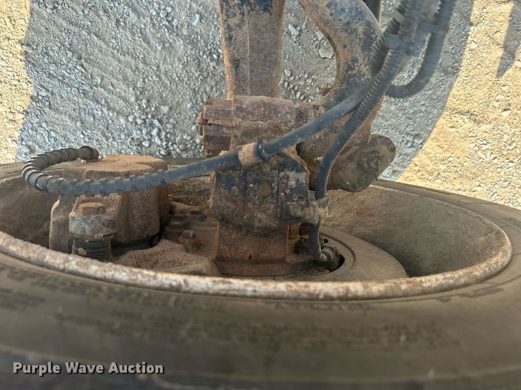 image for item DJ6268 2000 International 4700  dump flatbed truck