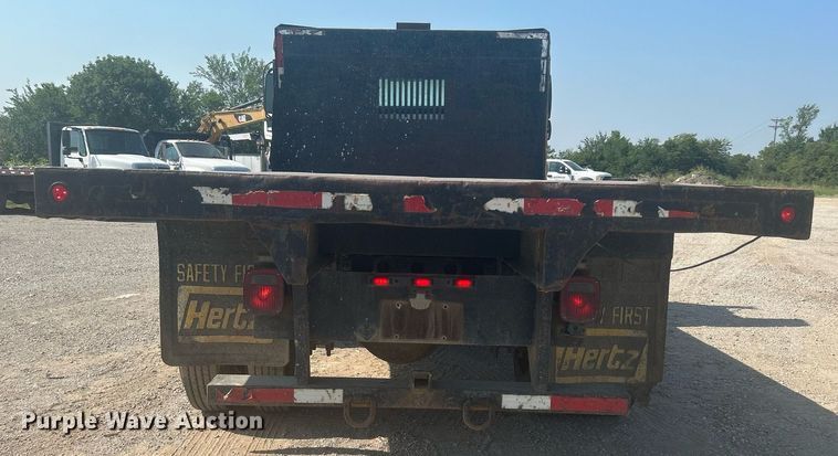 image for item DJ6269 2006 International 4200  dump flatbed truck