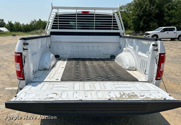 image for item DJ6271 2018 Ford F150 XL  SuperCrew pickup truck