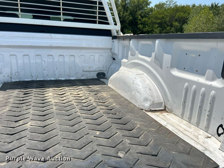 image for item DJ6271 2018 Ford F150 XL  SuperCrew pickup truck