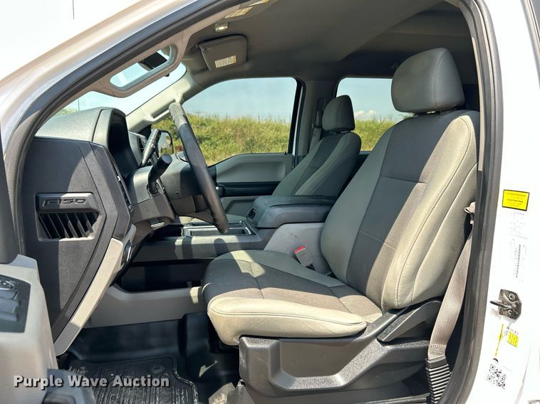 image for item DJ6271 2018 Ford F150 XL  SuperCrew pickup truck