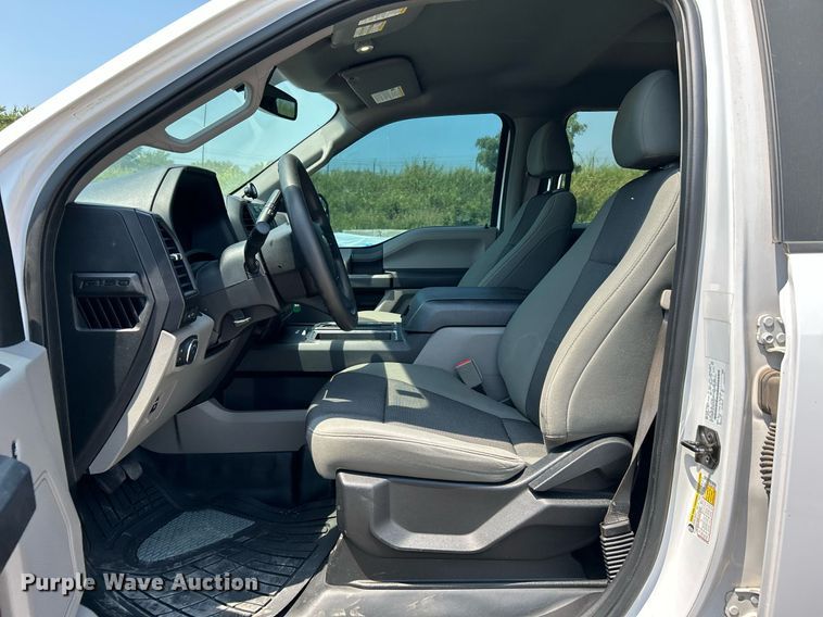 image for item DJ6272 2018 Ford F150  SuperCrew pickup truck