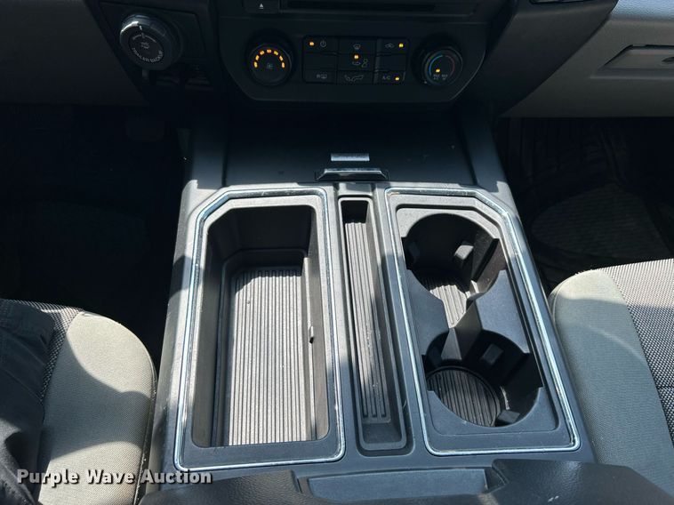 image for item DJ6272 2018 Ford F150  SuperCrew pickup truck