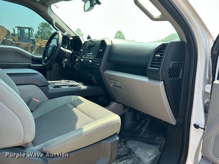 image for item DJ6272 2018 Ford F150  SuperCrew pickup truck