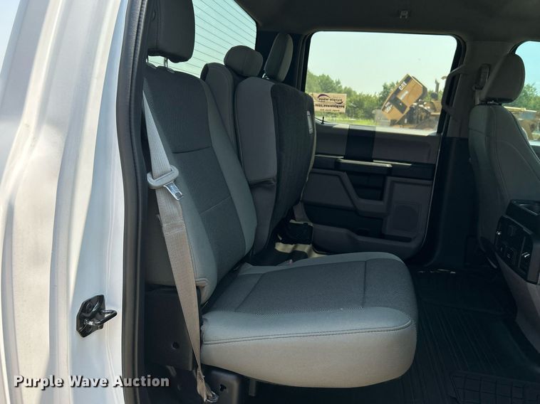 image for item DJ6272 2018 Ford F150  SuperCrew pickup truck