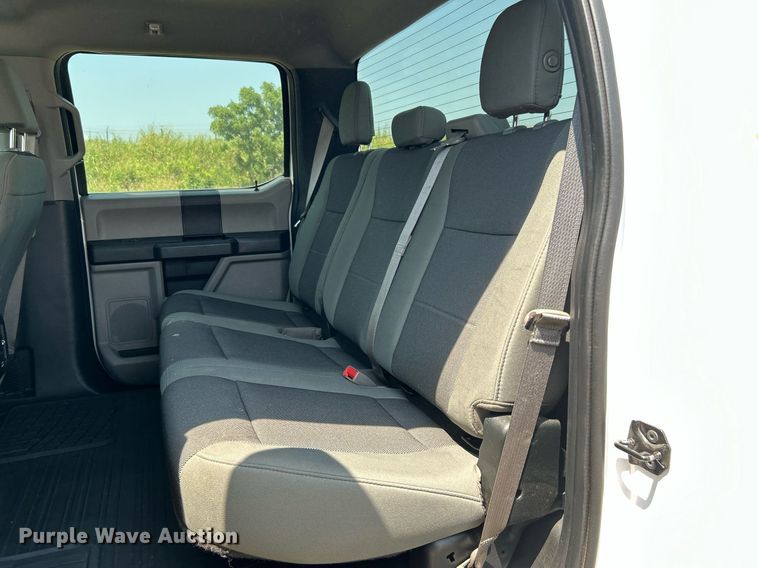 image for item DJ6272 2018 Ford F150  SuperCrew pickup truck