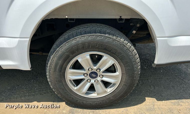 image for item DJ6272 2018 Ford F150  SuperCrew pickup truck