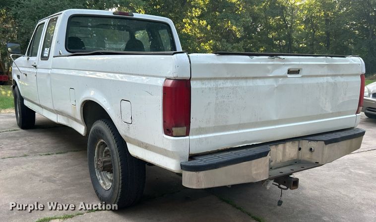 image for item DJ6273 1996 Ford F250  SuperCab pickup truck