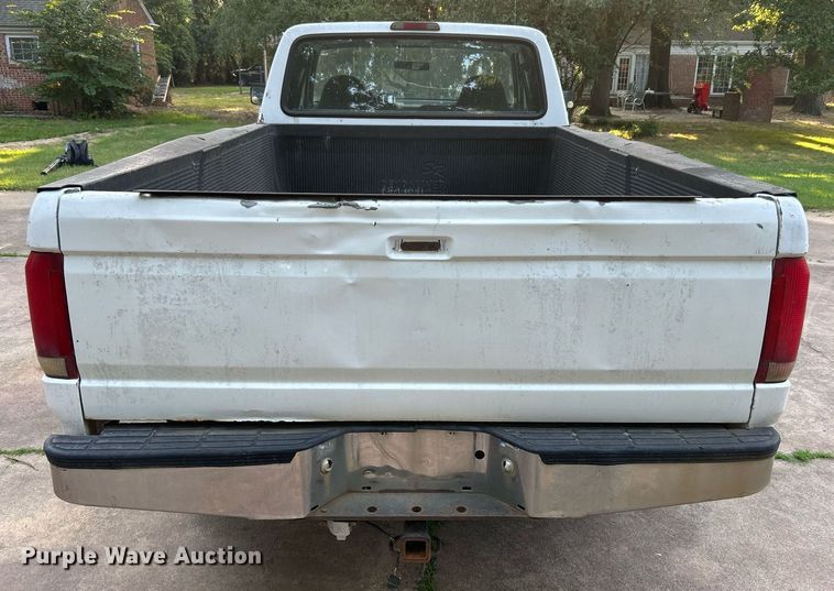 image for item DJ6273 1996 Ford F250  SuperCab pickup truck
