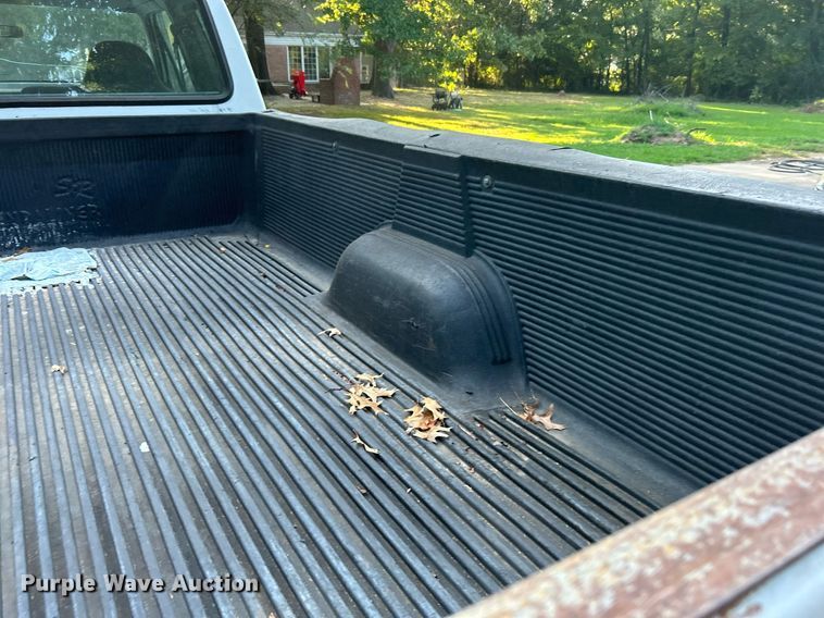 image for item DJ6273 1996 Ford F250  SuperCab pickup truck