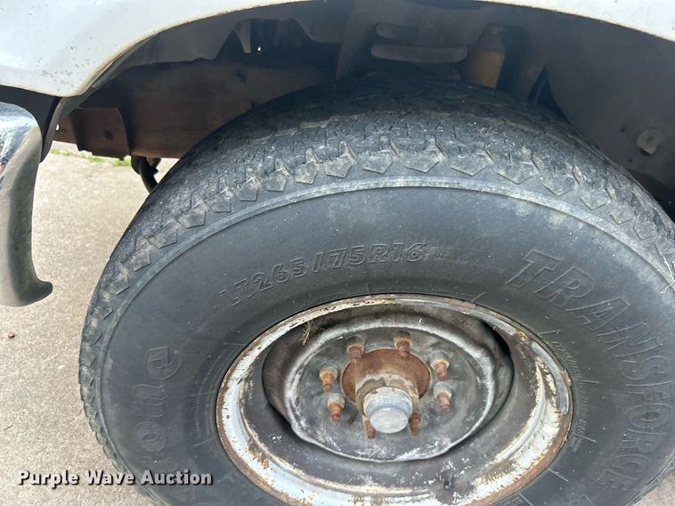 image for item DJ6273 1996 Ford F250  SuperCab pickup truck