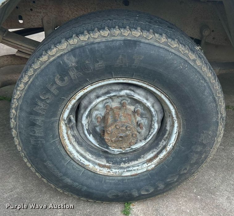 image for item DJ6273 1996 Ford F250  SuperCab pickup truck