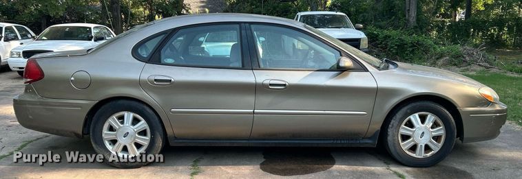 image for item DJ6274 2005 Ford Taurus SEL