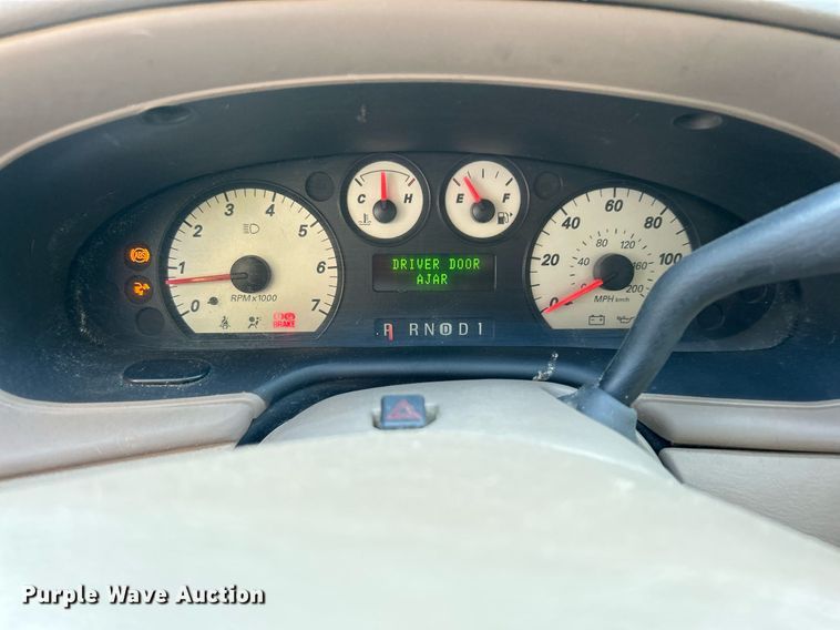 image for item DJ6274 2005 Ford Taurus SEL