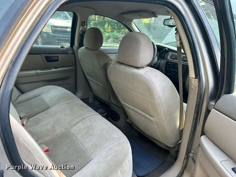 image for item DJ6274 2005 Ford Taurus SEL