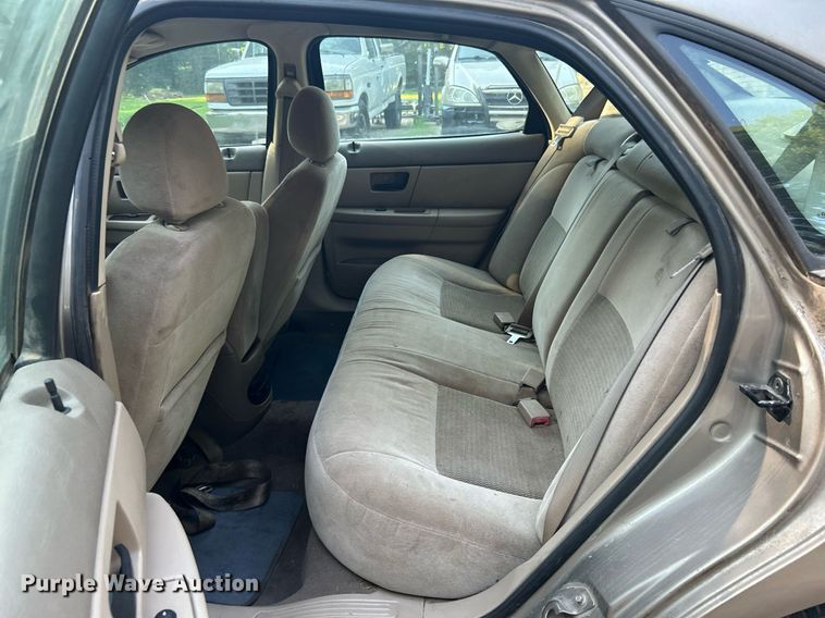 image for item DJ6274 2005 Ford Taurus SEL