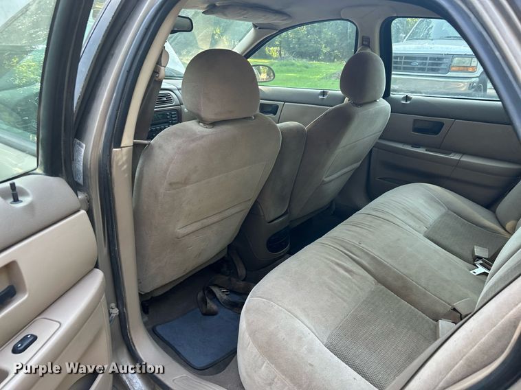 image for item DJ6274 2005 Ford Taurus SEL