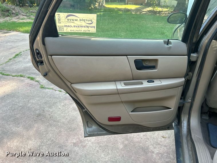 image for item DJ6274 2005 Ford Taurus SEL