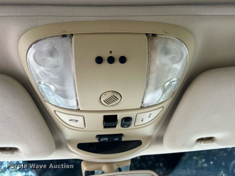 image for item DJ6275 2002 Mercedes Benz ML320  SUV