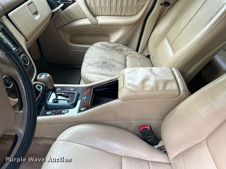 image for item DJ6275 2002 Mercedes Benz ML320  SUV