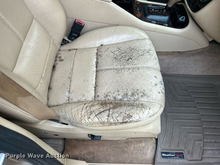 image for item DJ6275 2002 Mercedes Benz ML320  SUV