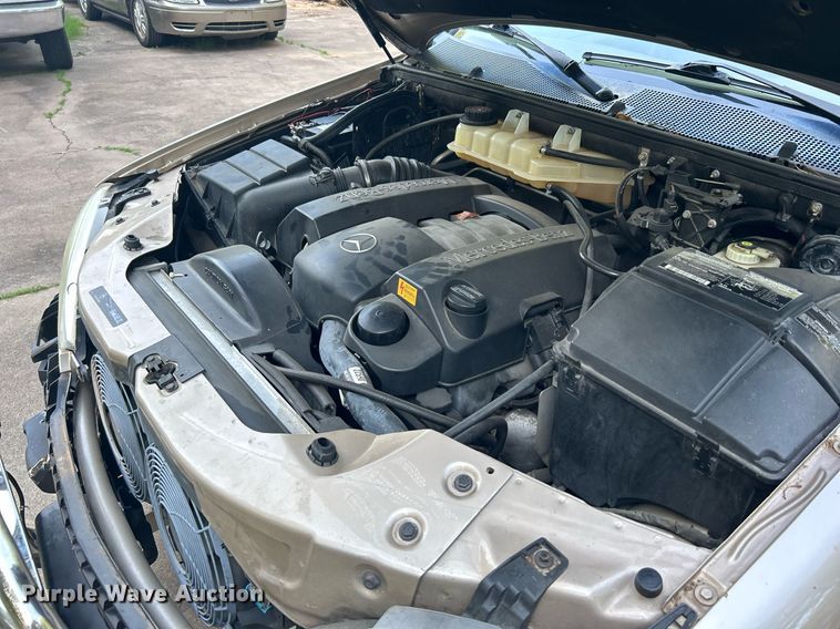 image for item DJ6275 2002 Mercedes Benz ML320  SUV