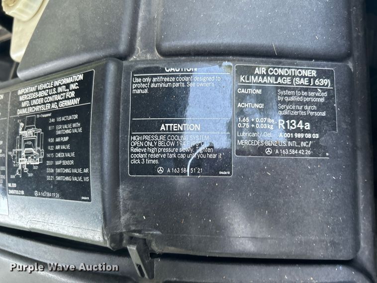 image for item DJ6275 2002 Mercedes Benz ML320  SUV