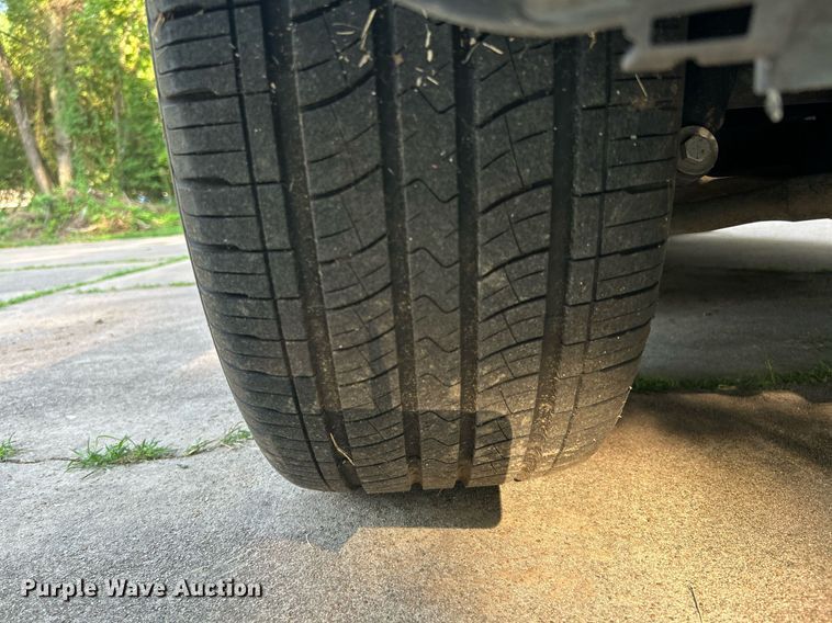 image for item DJ6275 2002 Mercedes Benz ML320  SUV