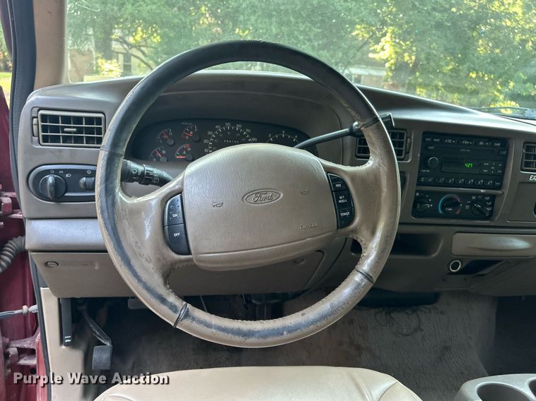 image for item DJ6276 2000 Ford Excursion  SUV