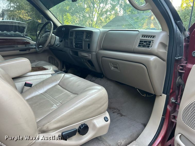 image for item DJ6276 2000 Ford Excursion  SUV