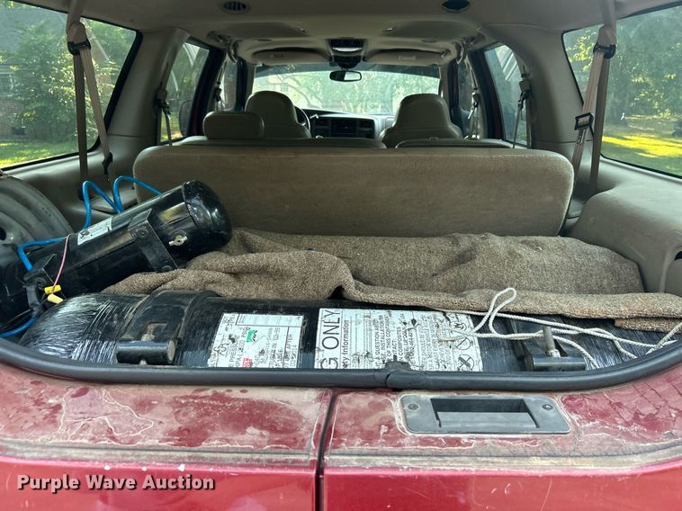 image for item DJ6276 2000 Ford Excursion  SUV