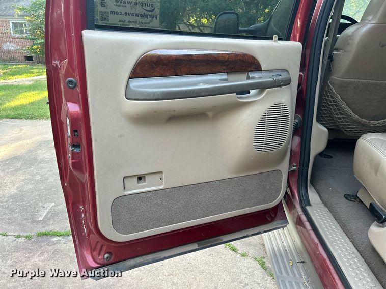 image for item DJ6276 2000 Ford Excursion  SUV