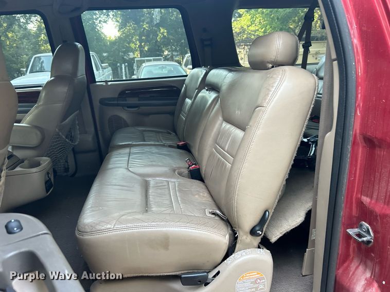 image for item DJ6276 2000 Ford Excursion  SUV