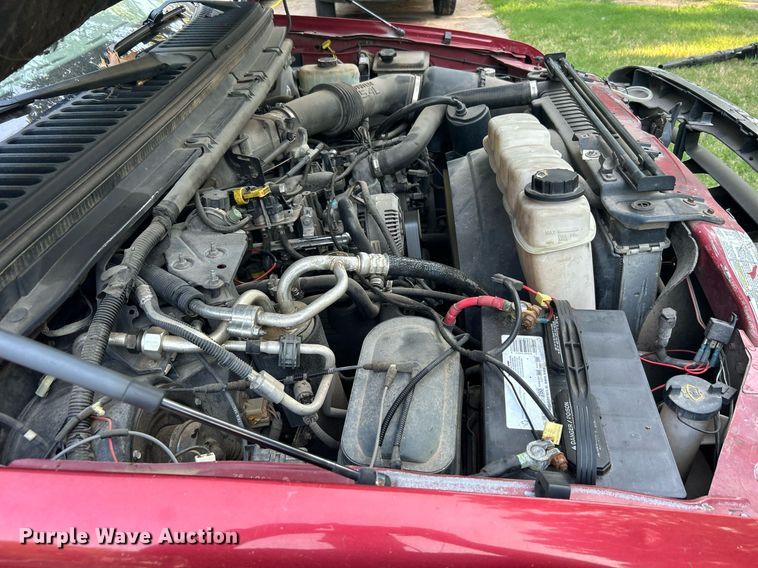 image for item DJ6276 2000 Ford Excursion  SUV