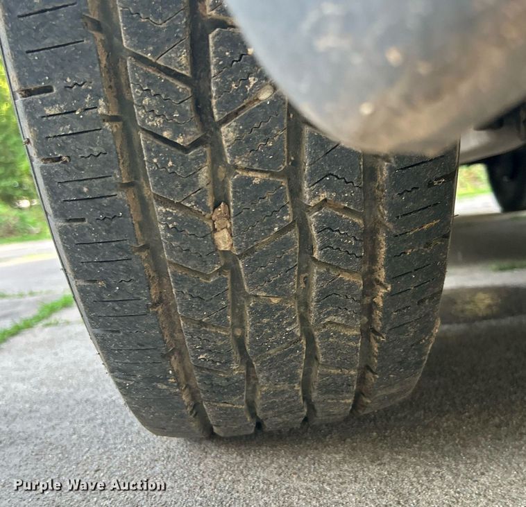 image for item DJ6276 2000 Ford Excursion  SUV