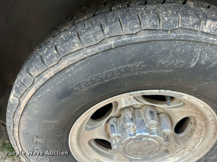 image for item DJ6276 2000 Ford Excursion  SUV