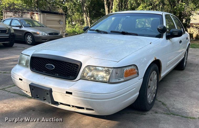 image for item DJ6277 2011 Ford Crown Victoria Police Interceptor