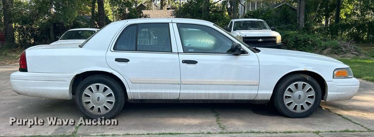 image for item DJ6277 2011 Ford Crown Victoria Police Interceptor