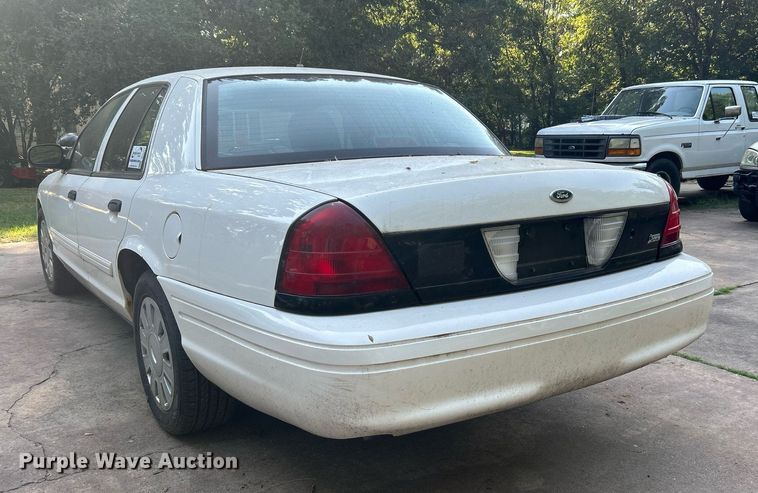 image for item DJ6277 2011 Ford Crown Victoria Police Interceptor