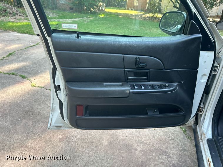 image for item DJ6277 2011 Ford Crown Victoria Police Interceptor