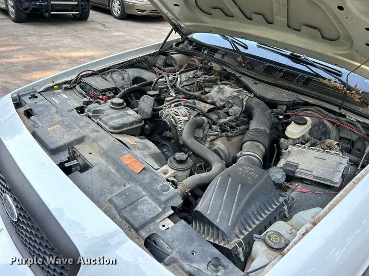 image for item DJ6277 2011 Ford Crown Victoria Police Interceptor