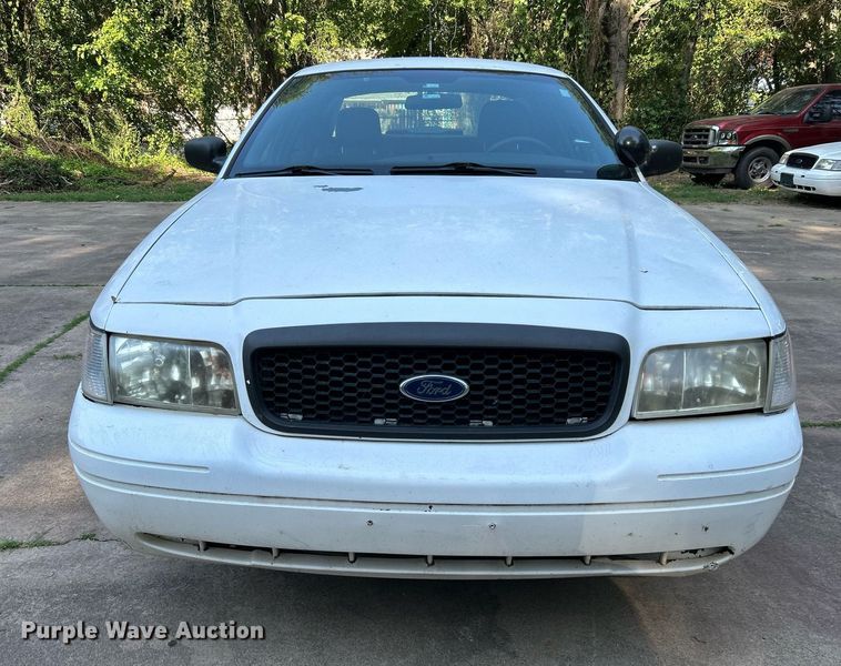 image for item DJ6278 2004 Ford Crown Victoria Police Interceptor
